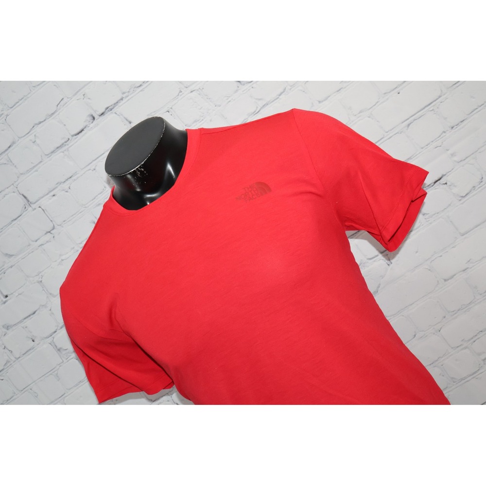 The North Face Gym Shirt Mens Medium Red Camping Hiking Activewear Running